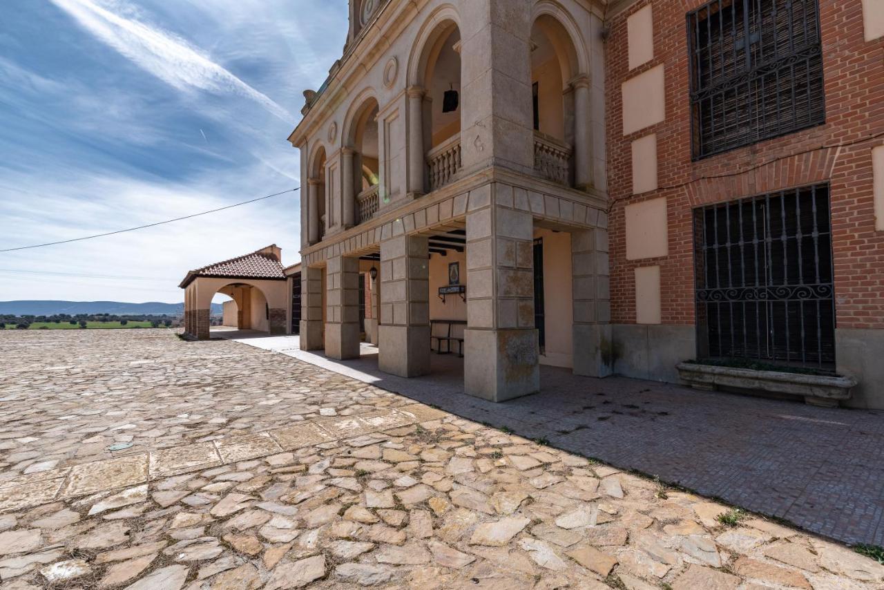 Finca Casa Rural De La Mata Толедо Екстериор снимка